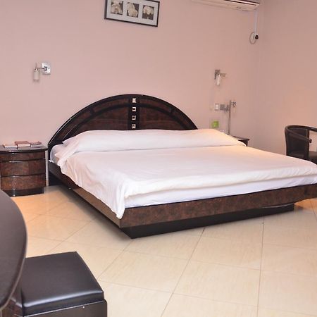 Sunview Hotel Ondo ภายนอก รูปภาพ