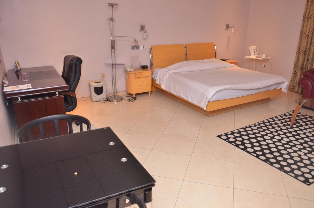 Sunview Hotel Ondo ภายนอก รูปภาพ