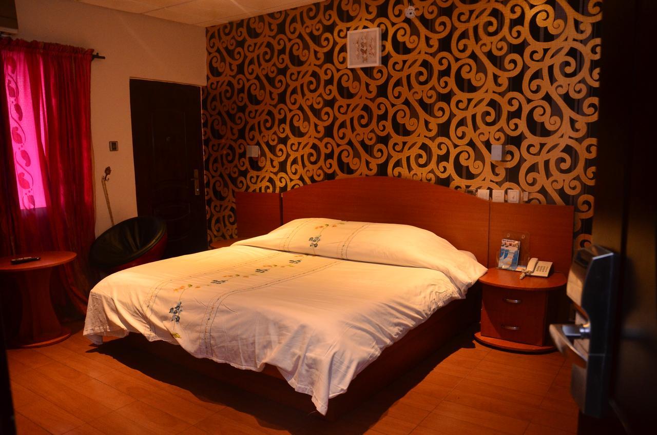 Sunview Hotel Ondo ภายนอก รูปภาพ